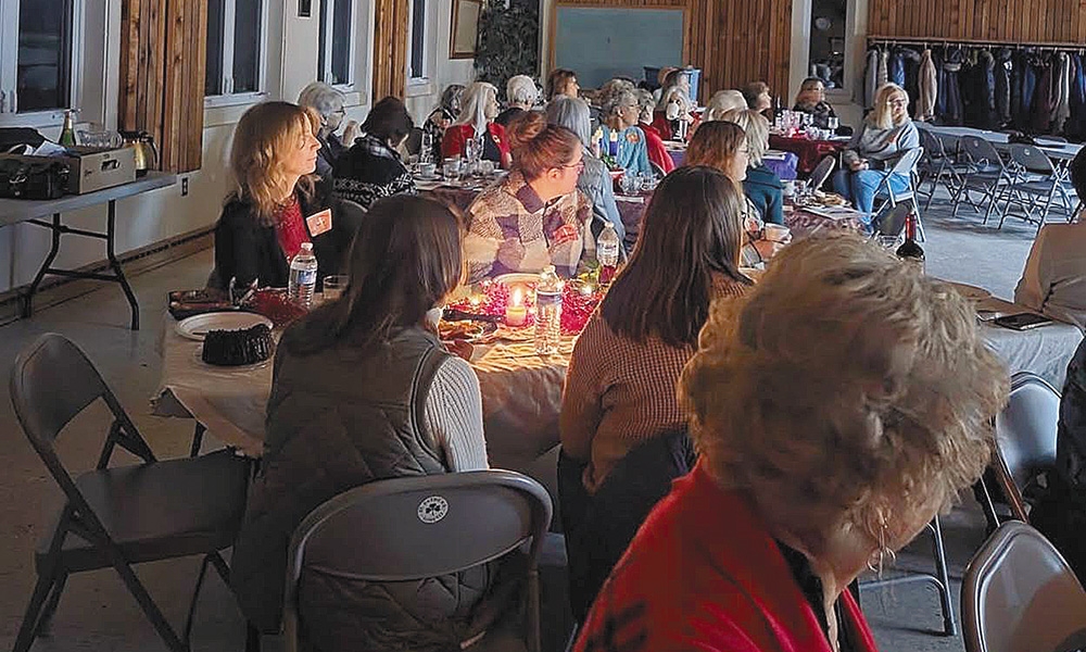 Women share Faith and prepare for Christ during Advent